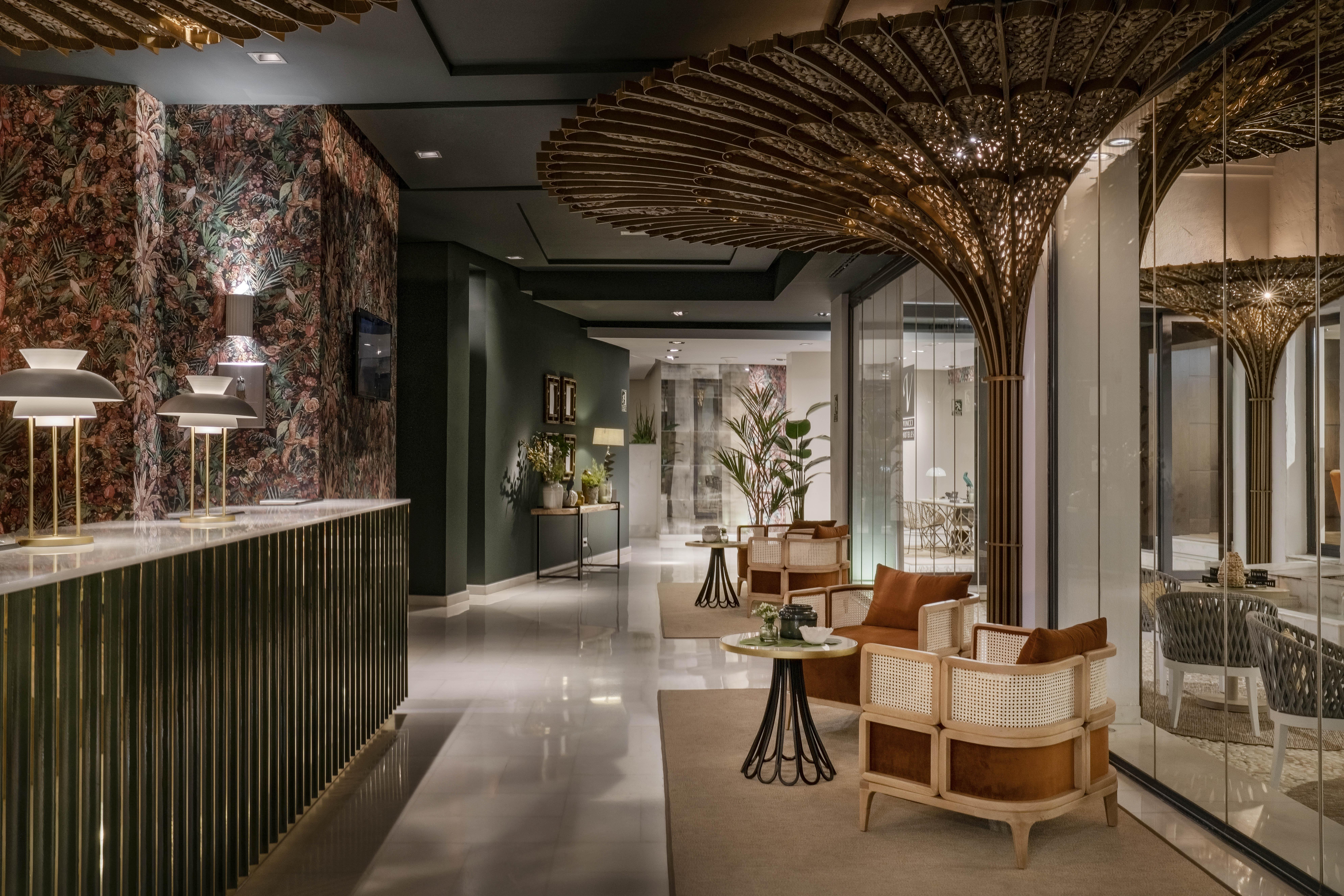 Vincci Seleccion Posada Del Patio Malaga Exterior photo The interior of the new terminal