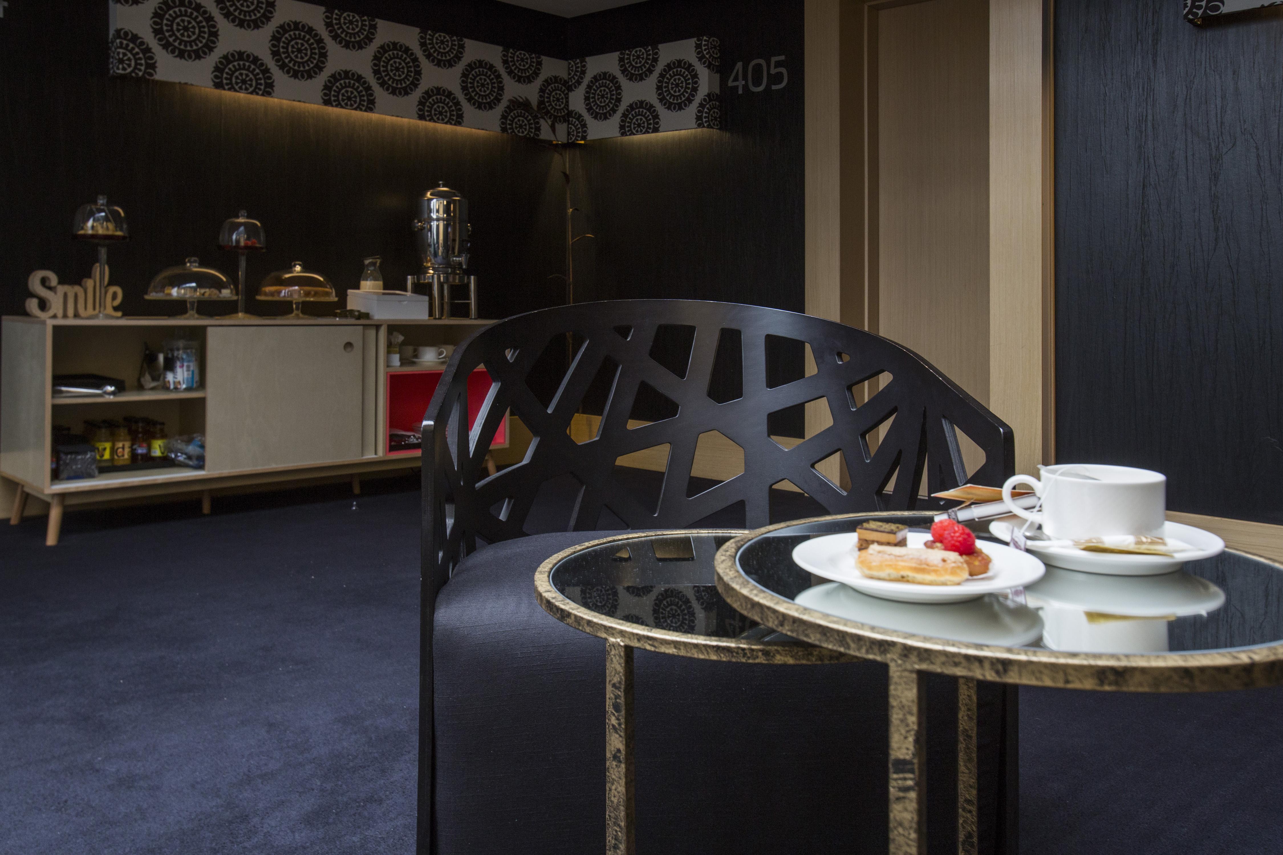 Vincci Seleccion Posada Del Patio Malaga Exterior photo The Kitchenette